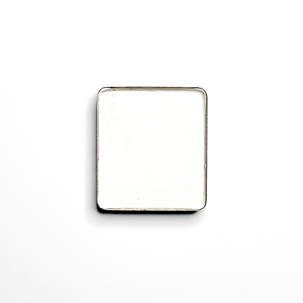 AVEDA_SNOW_EYE SHADOW